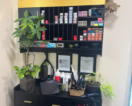 The color bar, tubes lined up over the tools and the plants